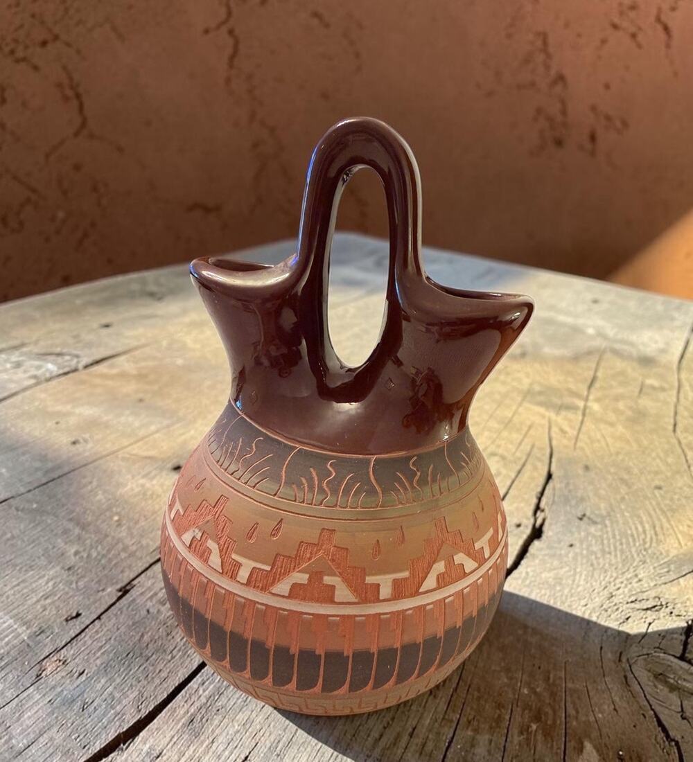 Native American Pottery WEDDING VASE Artist Signed MGL Dine 2002 Vintage 3945
